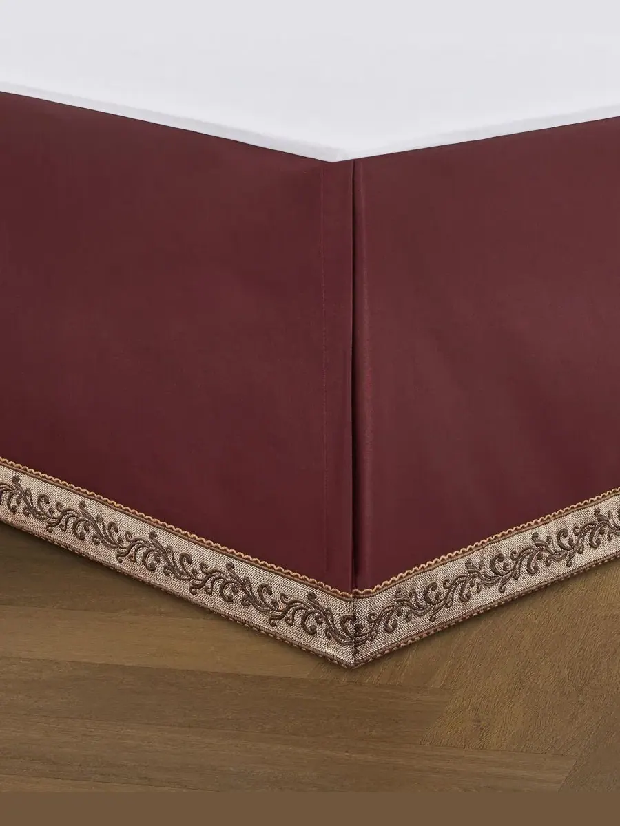 Комплект стеганого покрывала Phyllis Woven Damask из 4 предметов J Queen New York — изображение 7 из 8, бордо