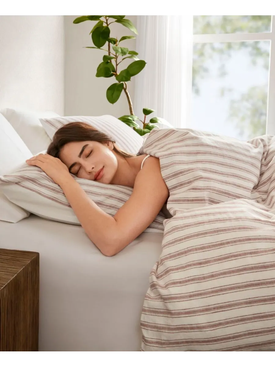 Комплект постельного белья Etta Striped из 3 предметов, размер King Madison Park — изображение 2 из 10, терракотовый