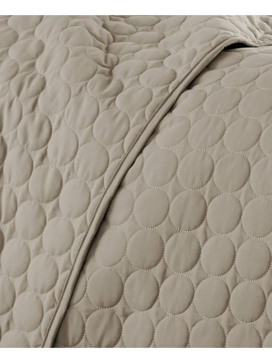 Ультрамягкий, легкий, вышитый комплект из 3 предметов, размер twin/twin xl Southshore Fine Linens — изображение 3 из 4, тауп