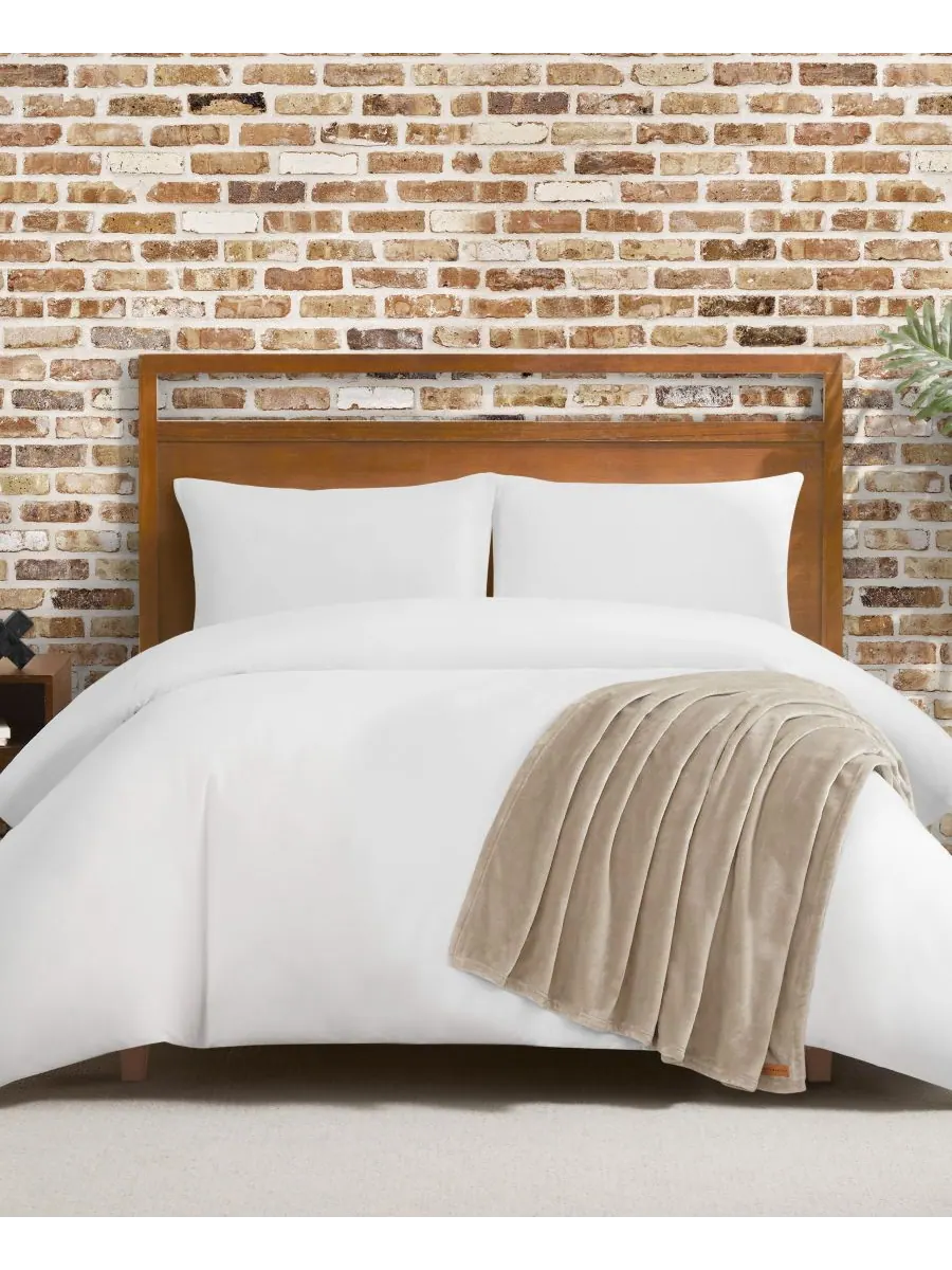 Мягкий плед из плотной плюшевой ткани, 50 x 70 дюймов Lucky Brand — изображение 2 из 7, бежевый