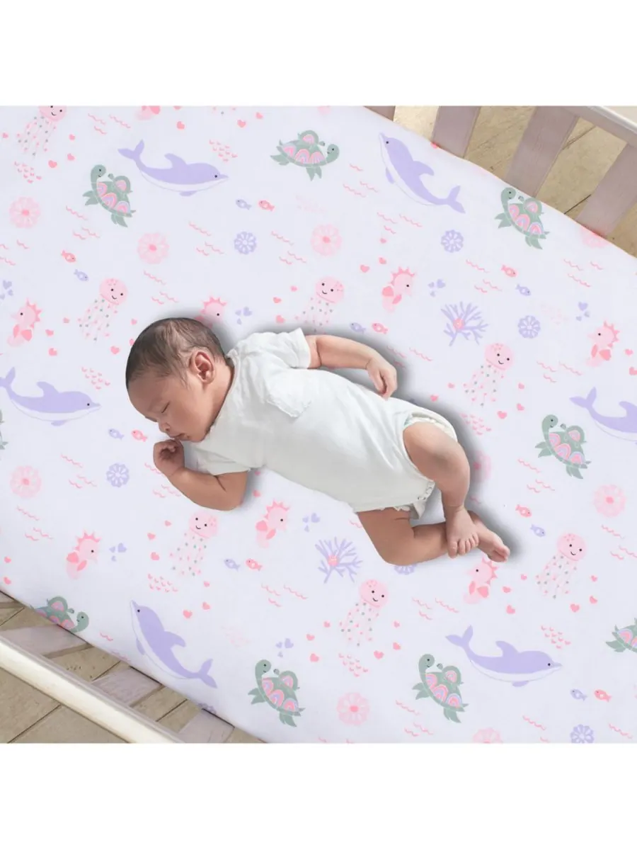 Lambs & Ivy Простыня для детской кроватки Sea Dreams Soft White из 100% хлопка с морской тематикой — изображение 2 из 4