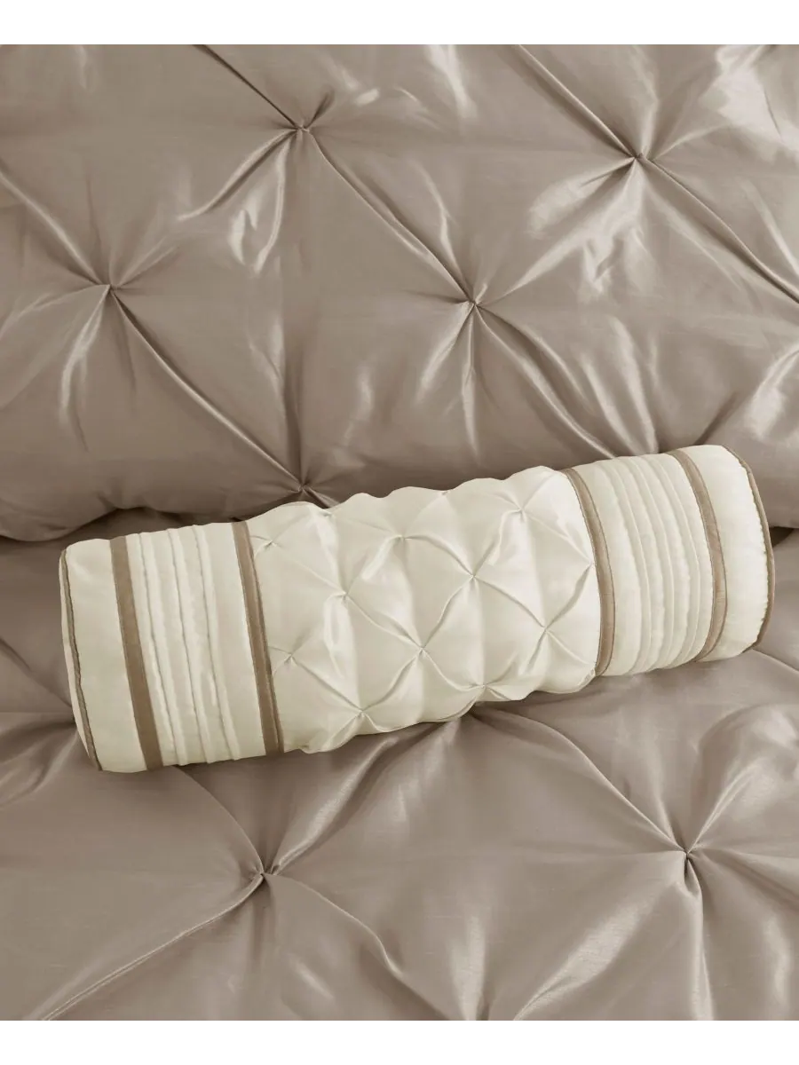 Комплект постельного белья Laurel Tufted из 7 предметов, размер Cal King Madison Park — изображение 10 из 10, тауп