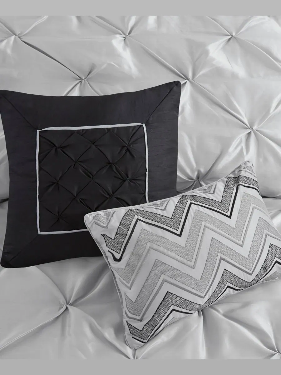 Комплект постельного белья Laurel Tufted из 7 предметов, размер Cal King Madison Park — изображение 10 из 10, серый