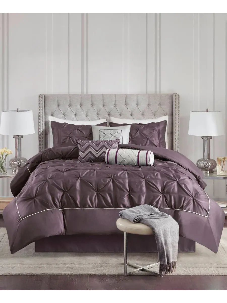 Комплект постельного белья Laurel Tufted из 7 предметов, размер Cal King Madison Park, сливовый — изображение 1 из 10
