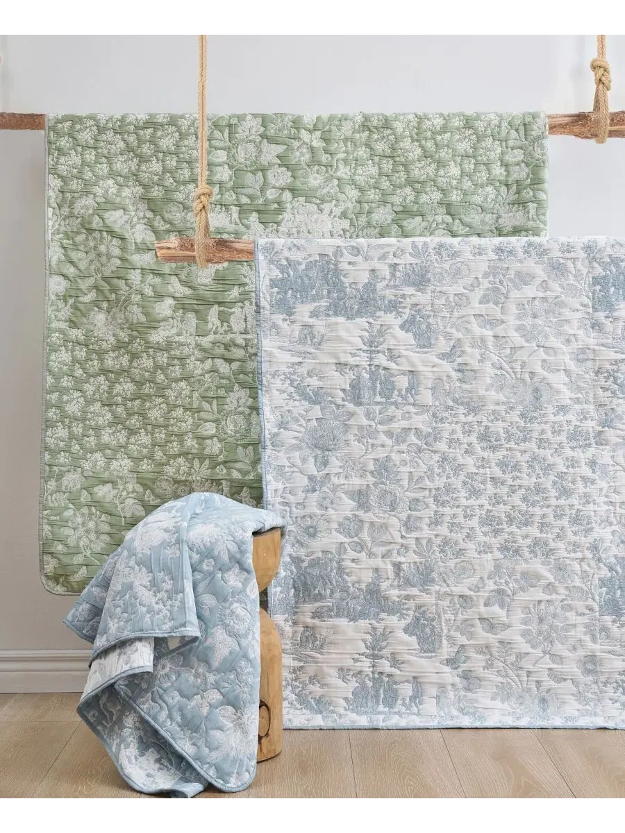 Двусторонний плед из матлассе в стиле пэчворк, 127 x 152 см Greenland Home Fashions — изображение 3 из 8, синий