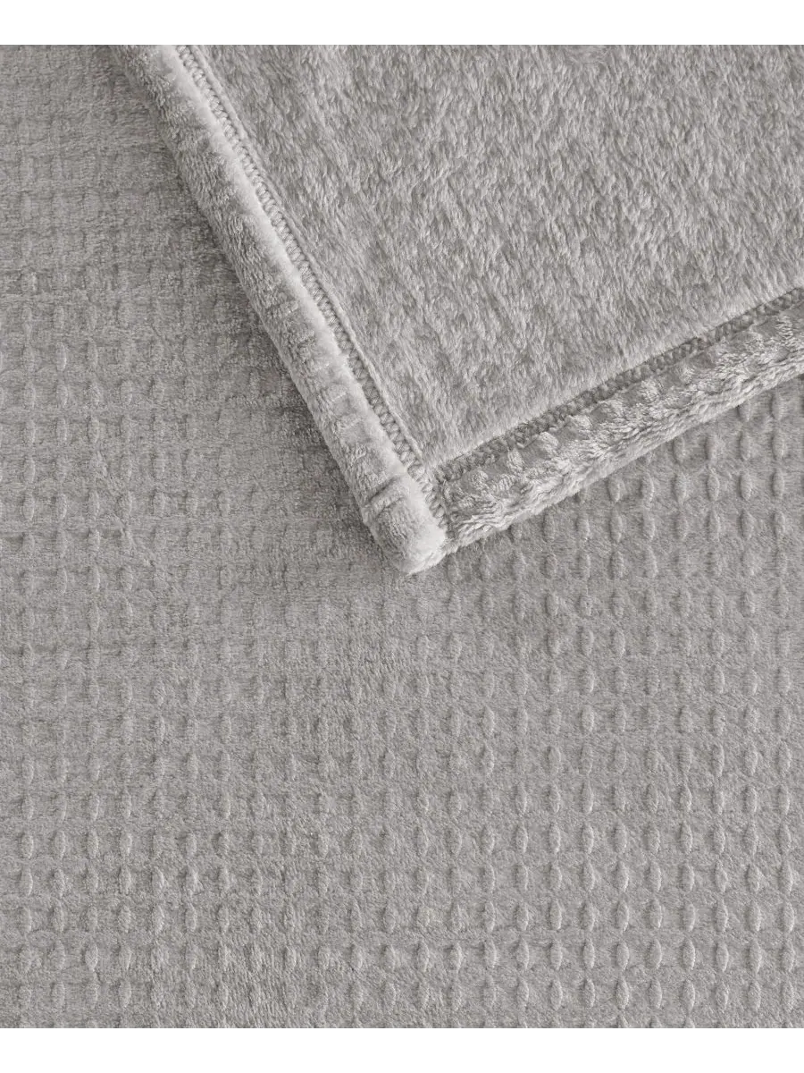 Плед с вафельной текстурой, 229 x 229 см, из полиэстера Premier Comfort — изображение 4 из 4, серый