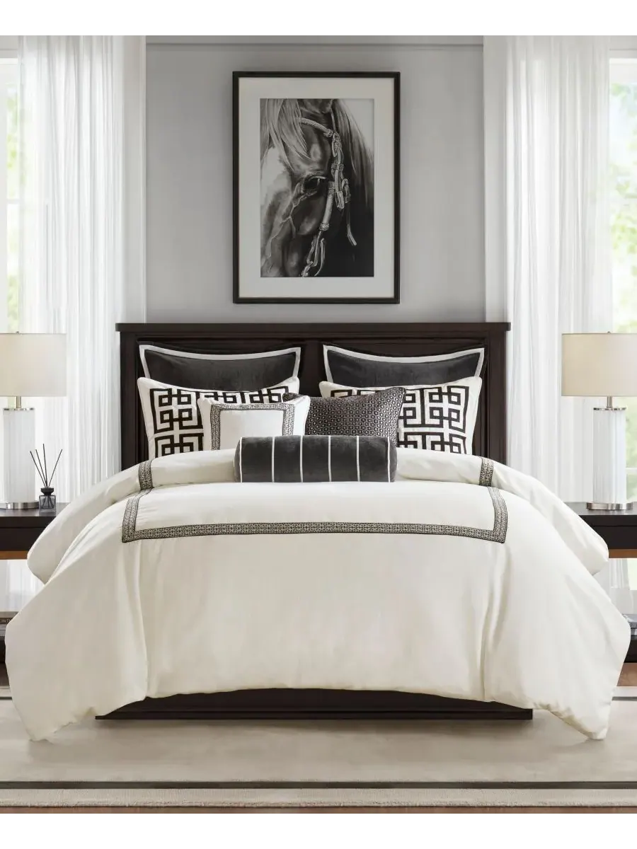 Комплект постельного белья Jarvis Embroidery из 9 предметов, размер King Madison Park Signature — белый