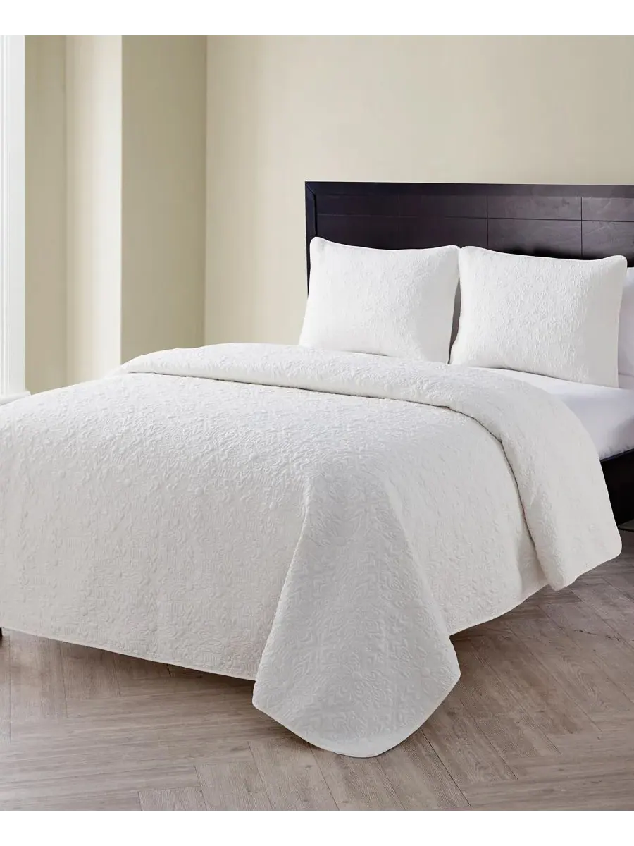 Комплект постельного белья Caroline Embossed из 3 предметов, размер King Vcny Home — изображение 2 из 7, яркий белый