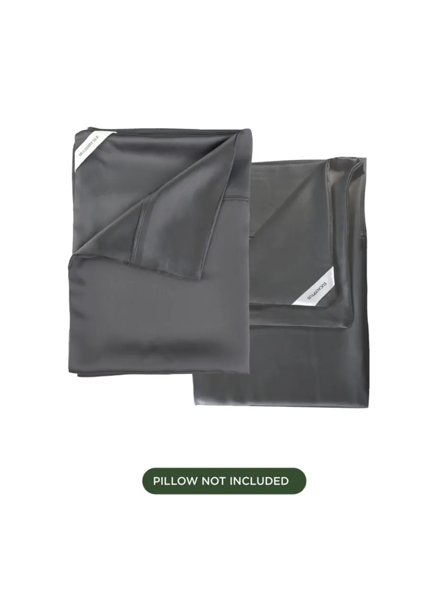 Наволочка DualSilk из тутового шелка и эвкалипта, 22 момме NIGHT, Gunmetal, King — изображение 4 из 10, серый