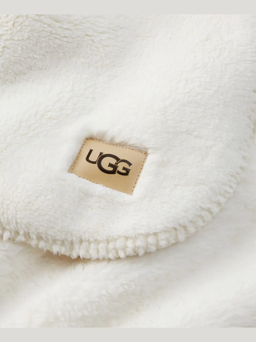 Плюшевый плед Saige, 50 x 70 дюймов UGG — изображение 2 из 4, белый