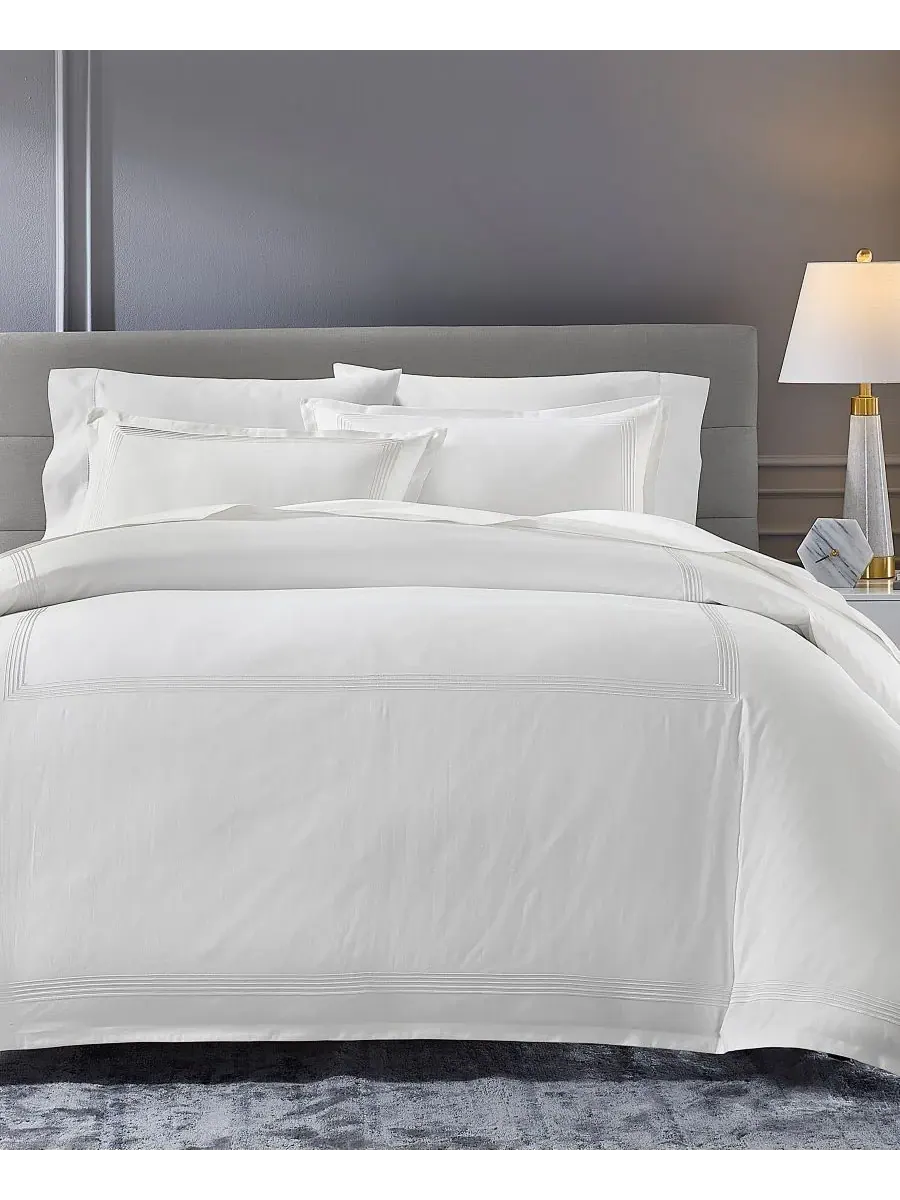 Комплект постельного белья Linea с плотностью 680 нитей, размер King Hotel Collection — изображение 4 из 9, белый