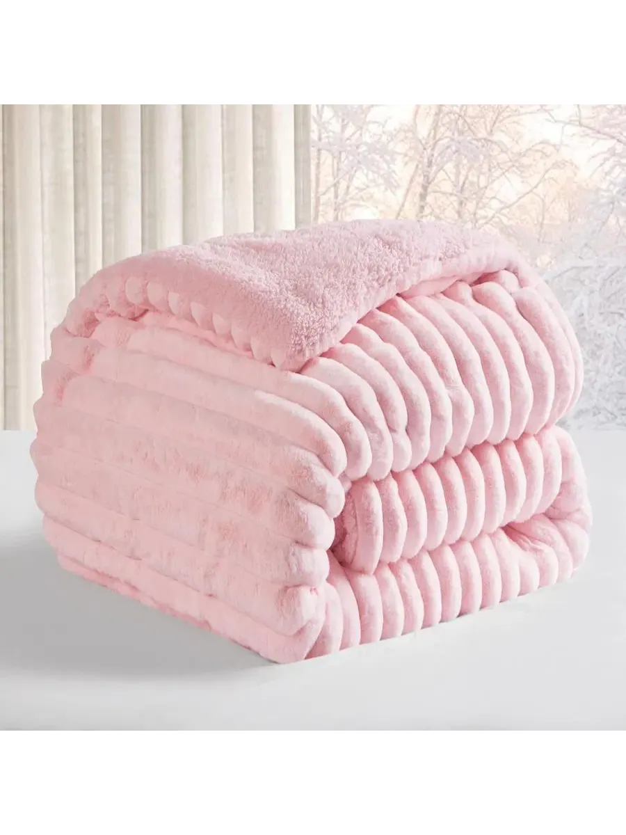 Комплект стеганого одеяла с плюшевым кроликом, модель Roll Cakes Chunky Bunny Coma Inducer — изображение 2 из 2, розовый