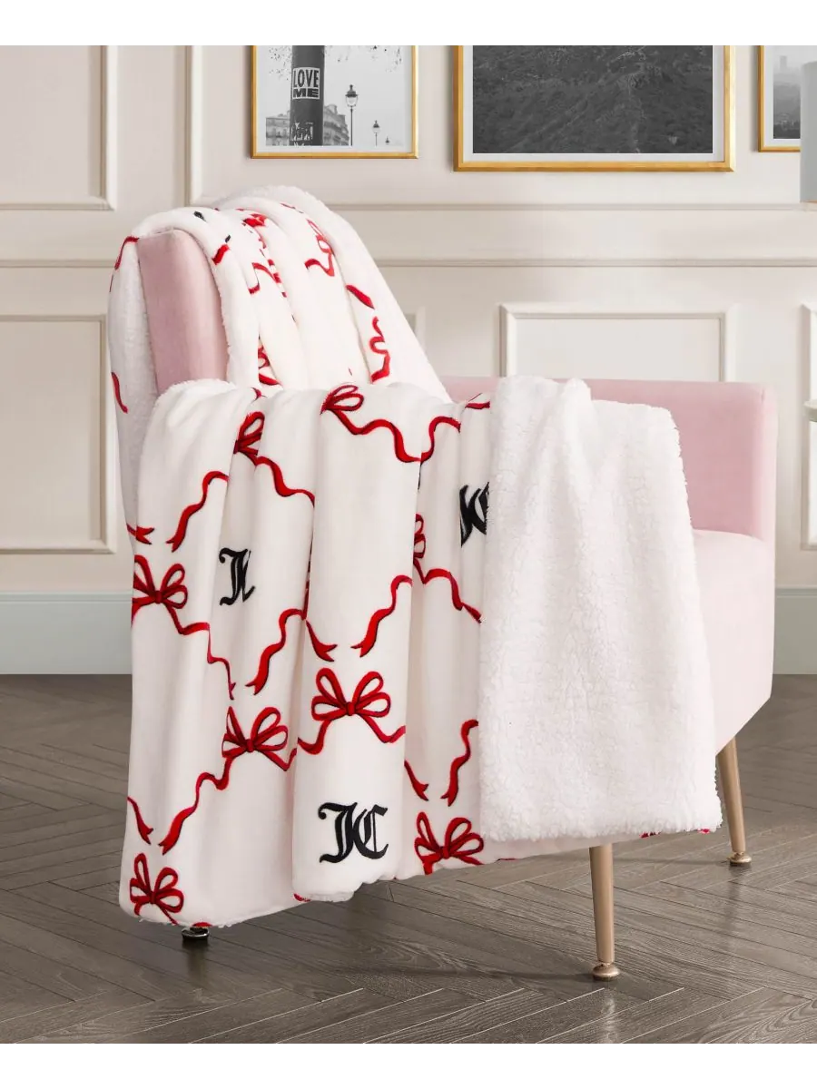 Мягкий двусторонний плед из искусственного меха шерпа, 50 x 60 дюймов Juicy Couture — изображение 2 из 5, красный