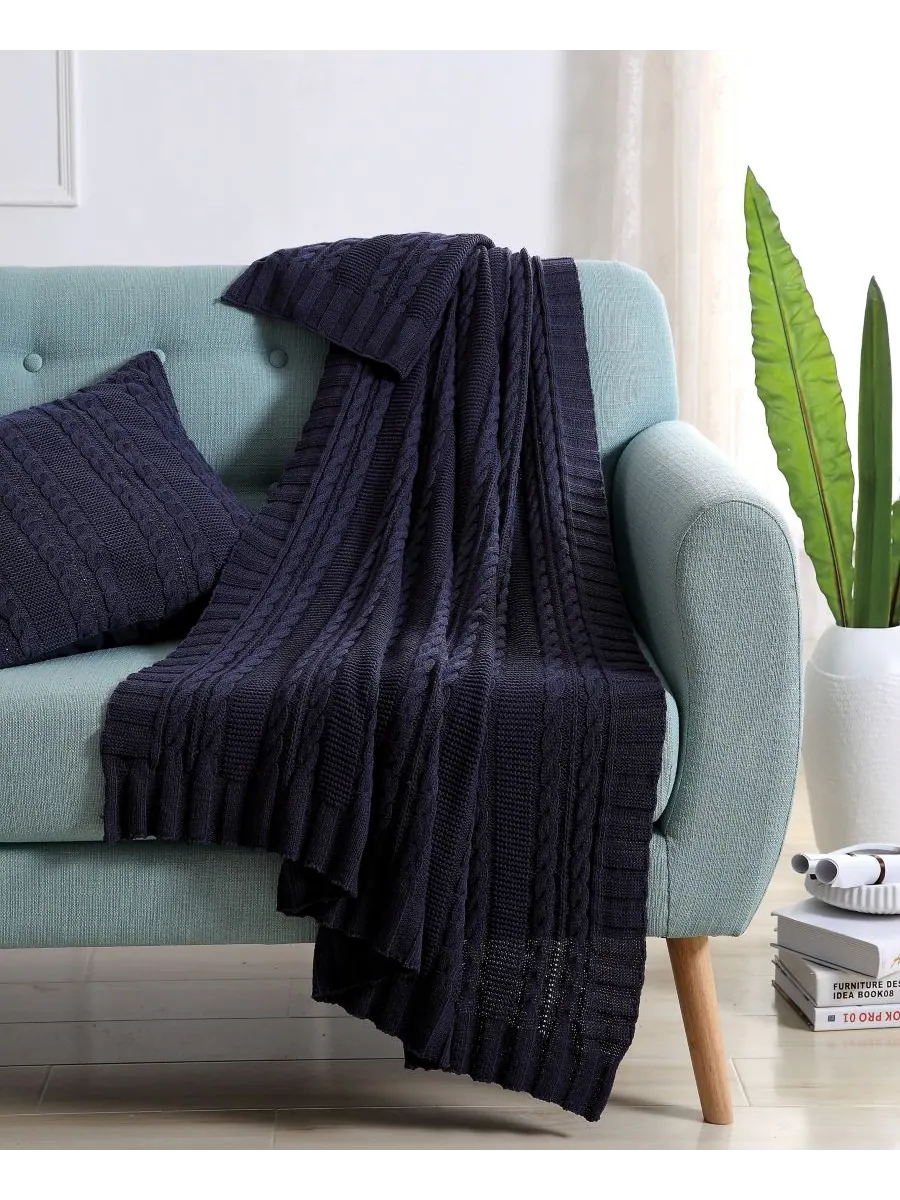 Плед Dublin Cable Knit, 50 x 70 дюймов VCNY Home — изображение 1 из 2, темно-синий