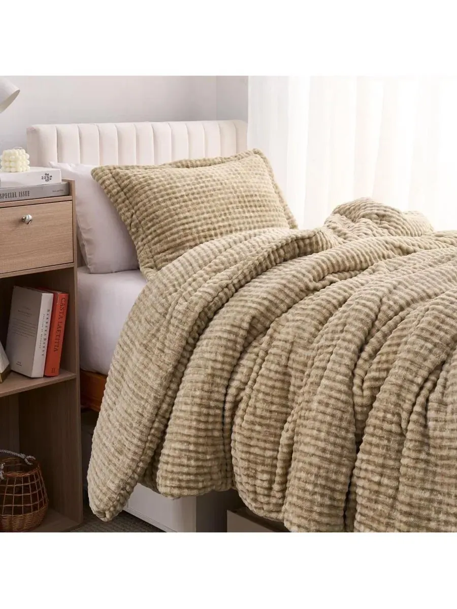Одеяло-комфортер оверсайз Sleep Bully Coma Inducer, Fawn Taupe — изображение 2 из 4