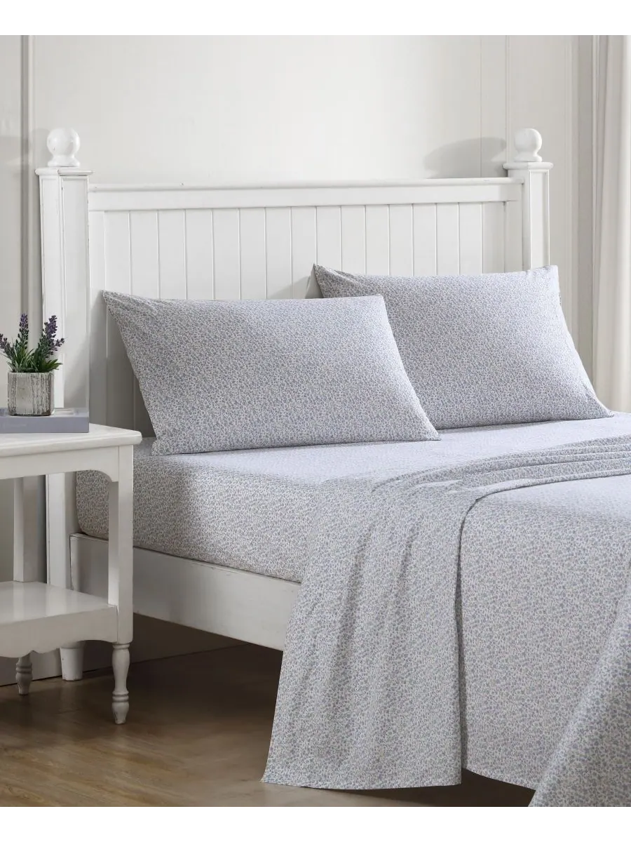 Комплект из двух наволочек из хлопкового перкаля, стандартного размера Laura Ashley, цвет emogene — изображение 4 из 4