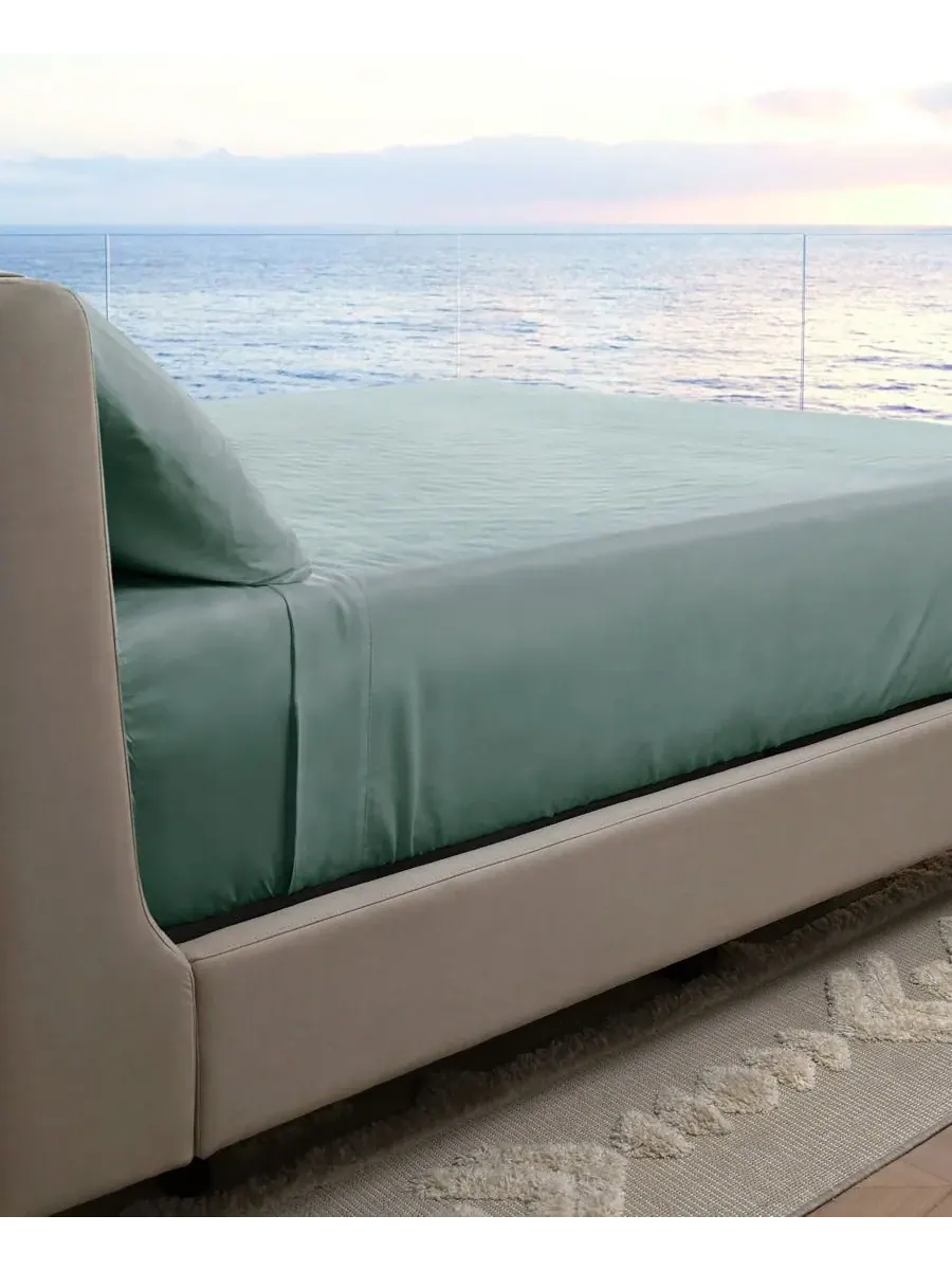 Комплект постельного белья Resort Sateen из терморегулирующей вискозы, 4 предмета Cariloha — изображение 7 из 8, серый