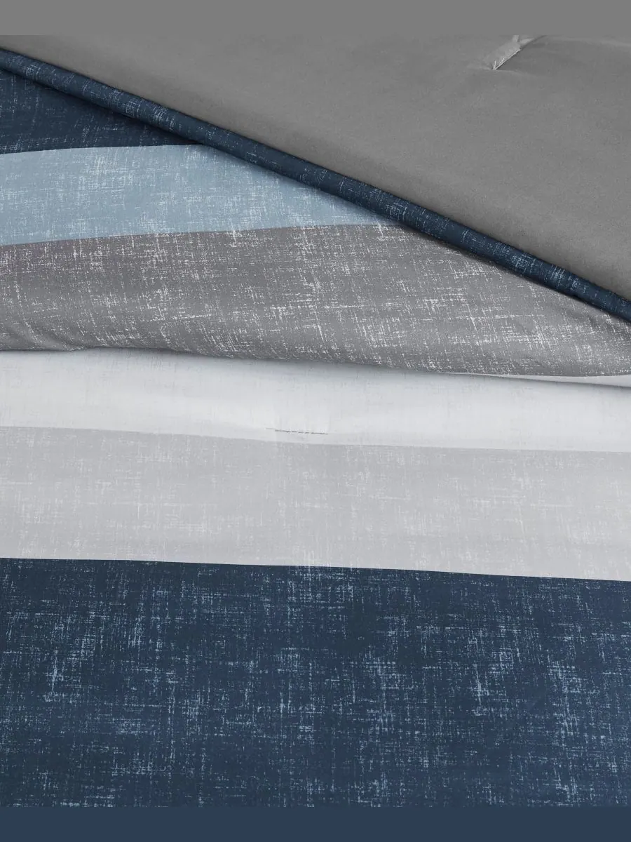 Комплект постельного белья Jaxon Wide Stripe из 7 предметов, размер King Madison Park Essentials — изображение 8 из 10