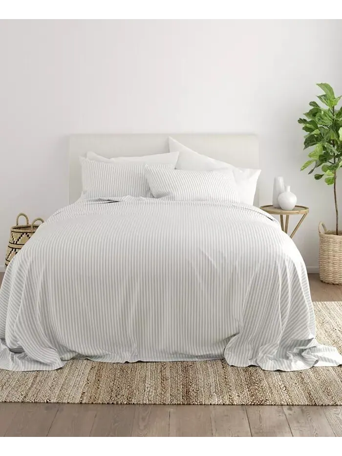 Наборы постельного белья в полоску из 4 предметов с тиснением The Home Collection ienjoy Home — изображение 2 из 10, белый