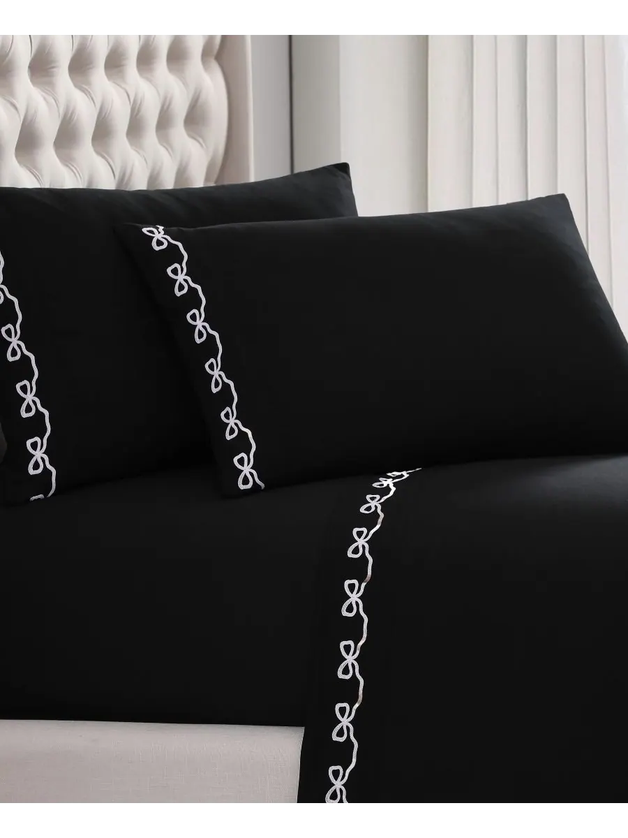 Вышитый комплект постельного белья из 4 предметов, размер King ELLE Décor — изображение 2 из 8, черный