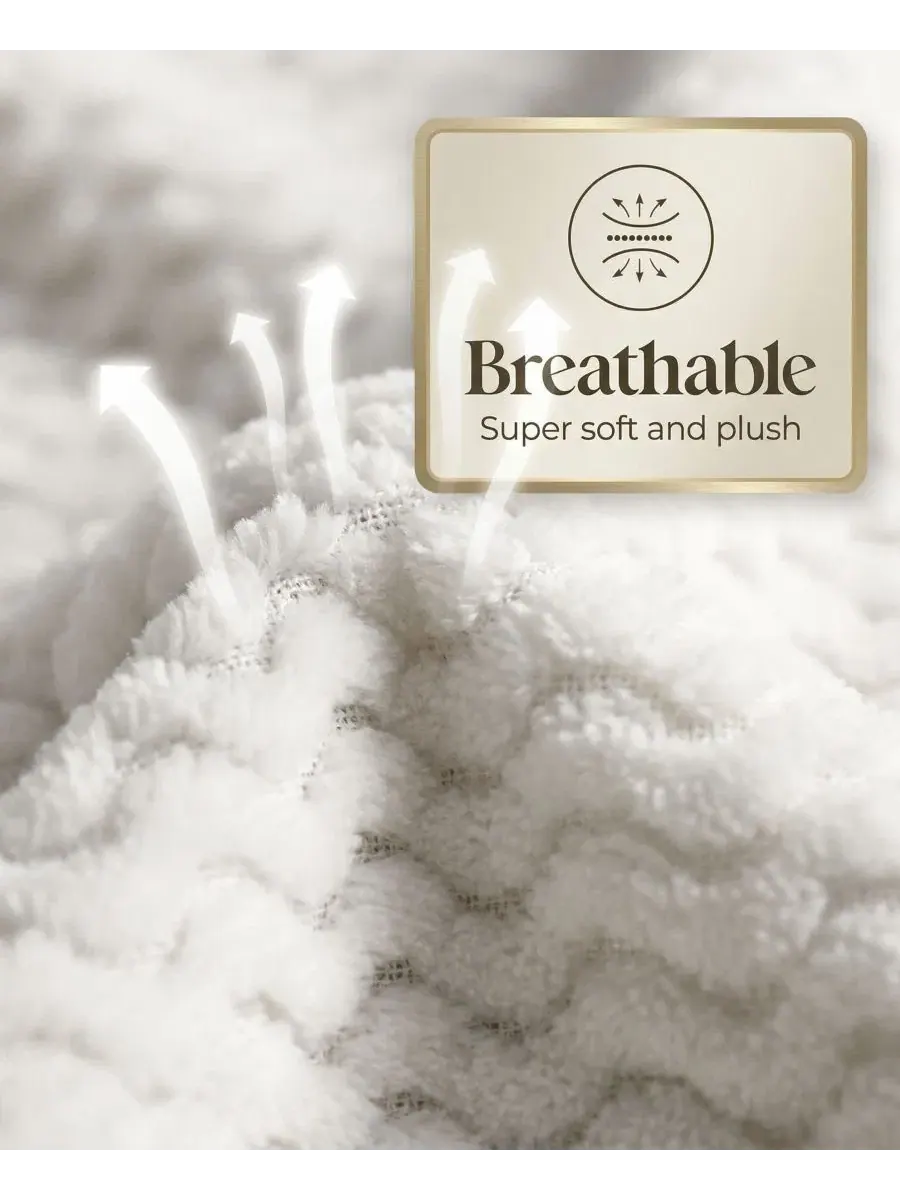 Плед флисовый Lily Classic Pebbled Popcorn Texture Fluffy Fleece Blanket Superior — изображение 4 из 8, белый