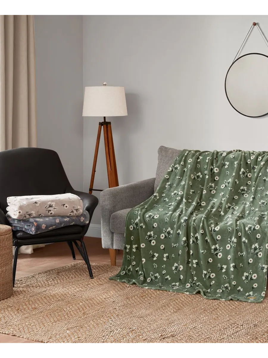 Мягкий плед с цветочным узором «Ромашки», 50 x 70 дюймов Lucky Brand — изображение 7 из 7, зеленый