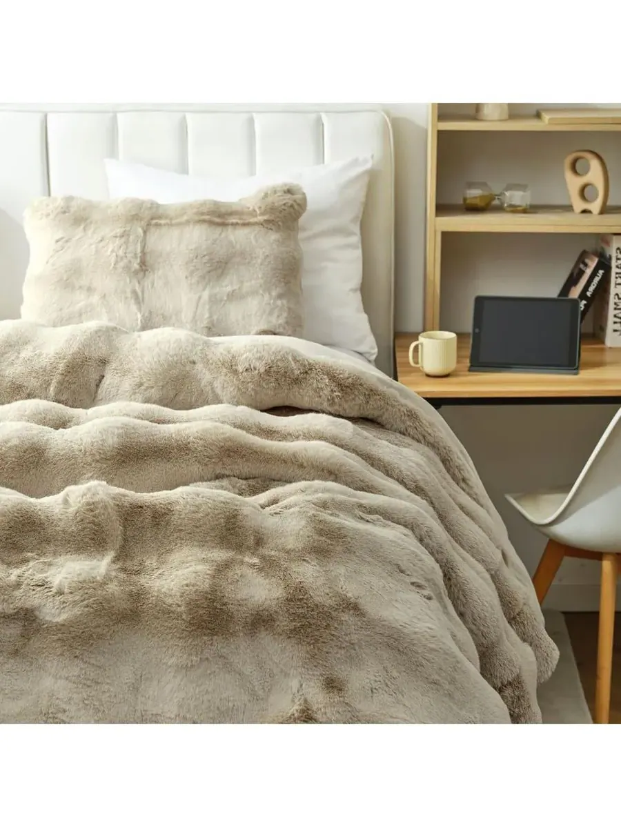Большой комплект постельного белья «Снежный гигант» Coma Inducer, French Oak, размер Twin XL — изображение 3 из 4