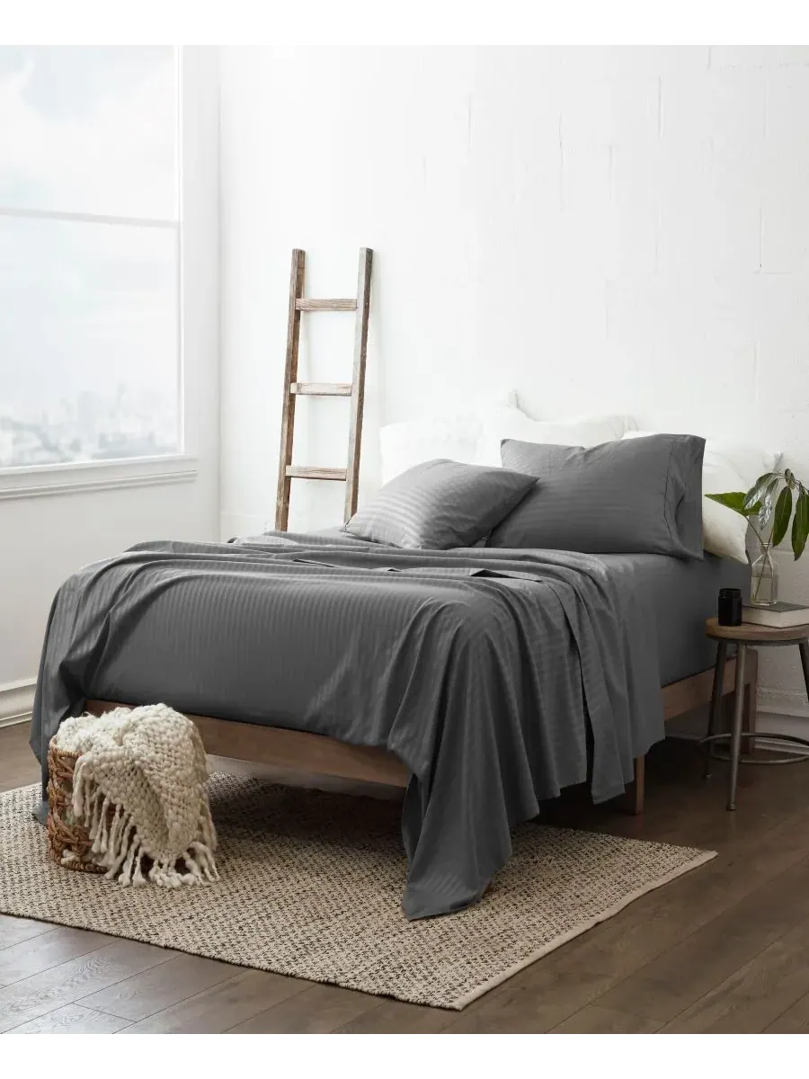 Комплект постельного белья Expressed In Embosed Striped, 4 предмета, размер California King Ienjoy — изображение 3 из 9
