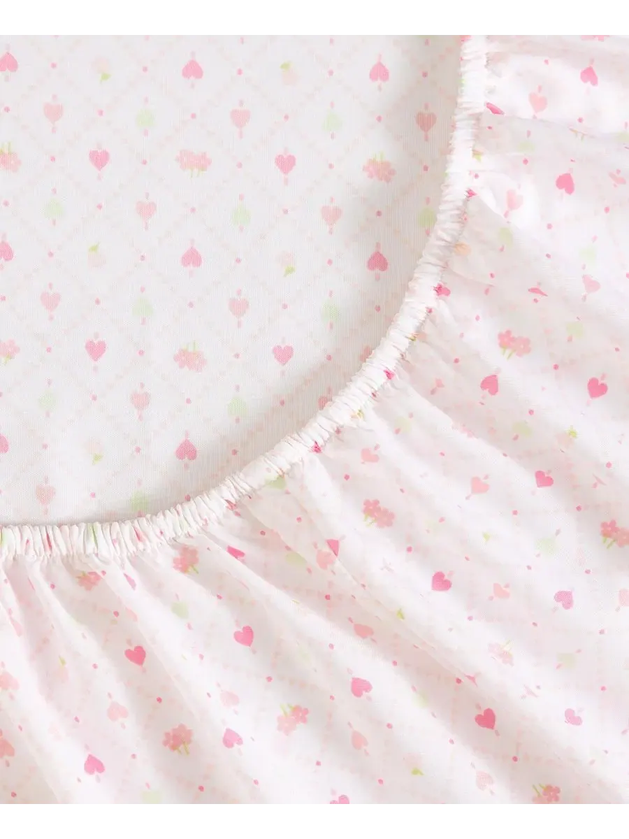 Комплект постельного белья из микрофибры с принтом Heart Geo Ditsy Laura Ashley Kids — изображение 5 из 6, розовый зеленый