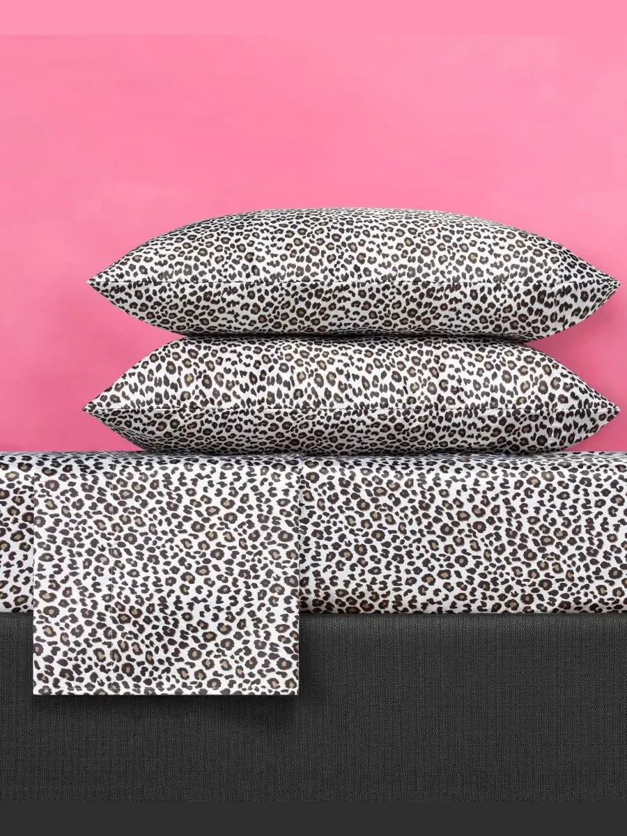 Комплект атласных простыней 4 предмета, King Betsey Johnson — изображение 3 из 3, леопардовый