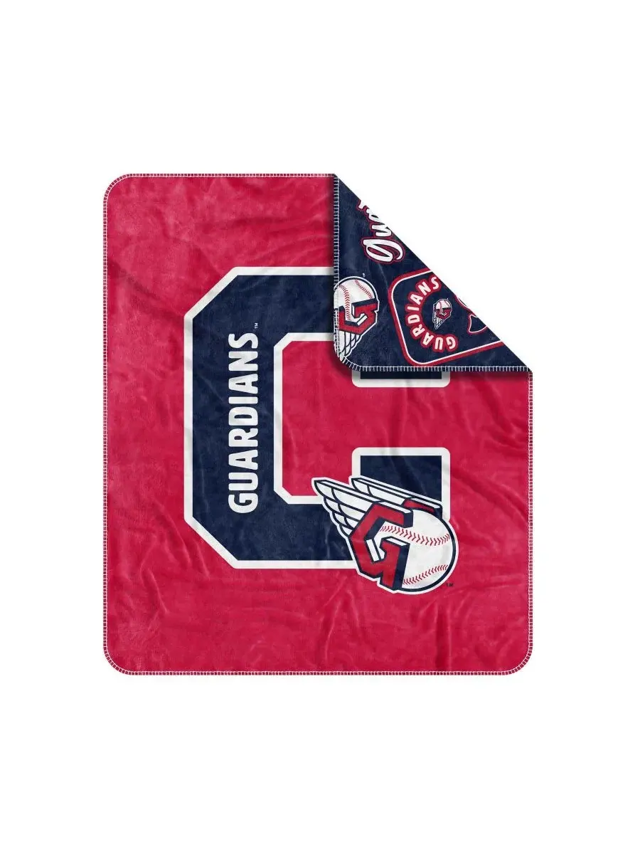 Плед Cleveland Guardians Dream Weave, 127×152 см Logo Brands — изображение 3 из 3, темно-синий