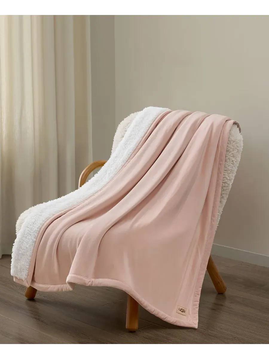 Плед из искусственного меха Bliss, 127 x 178 см Ugg — изображение 1 из 4, серый