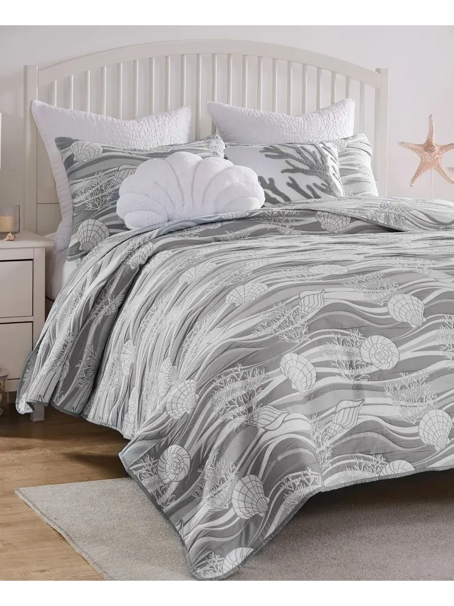 Двустороннее покрывало Dover Matelasse, 3 предмета, размер Full/Queen Greenland Home Fashions — изображение 3 из 6, серый