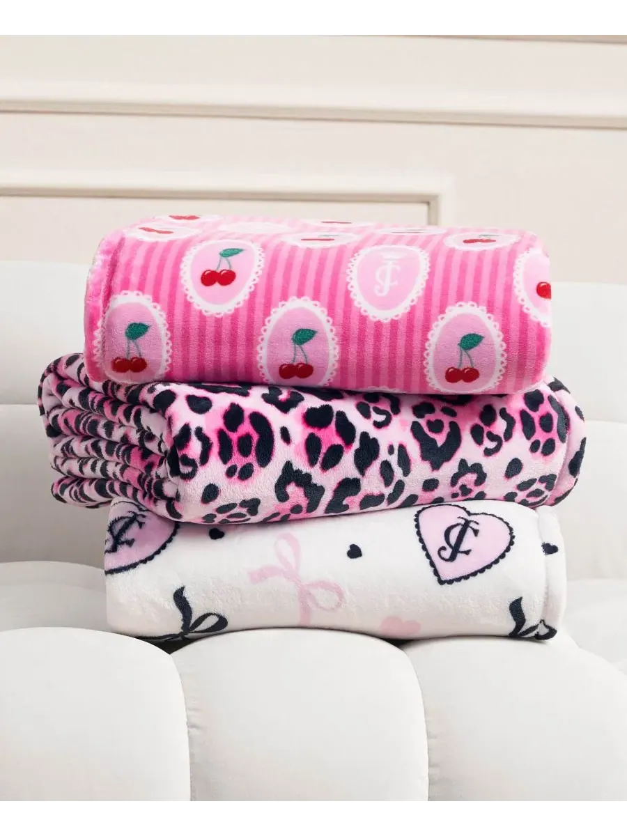 Легкий, ультрамягкий плюшевый плед, 152 x 229 см Juicy Couture — изображение 7 из 7, розовый