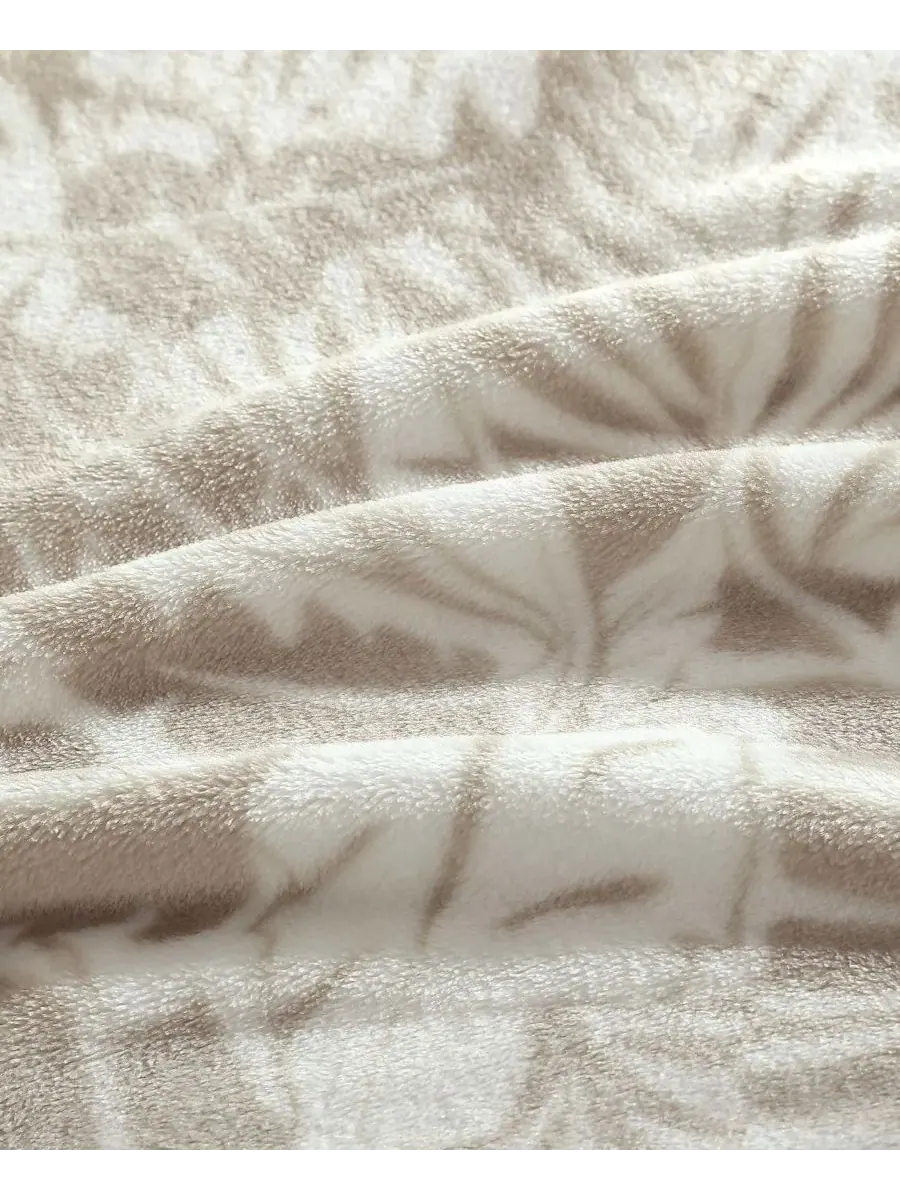 Ультрамягкий плюшевый флисовый плед, 178 x 127 см Tommy Bahama Home — изображение 6 из 6, бежевый