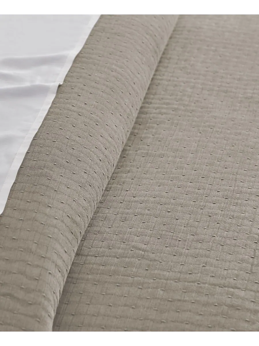 Комплект постельного белья Reede из муслиновой ткани, 2 предмета, размер Twin/Twin XL Levtex — изображение 5 из 5, тауп