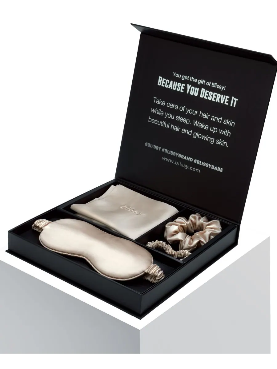 Комплект постельного белья Pure Silk Dream из 4 предметов, размер King BLISSY — изображение 2 из 3, шампань