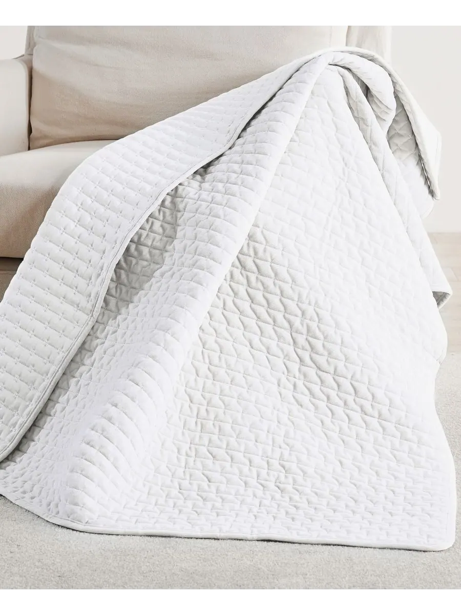 Двустороннее стеганое покрывало Velvet Stitch, 50 x 60 дюймов Levtex — изображение 2 из 6, кремовый