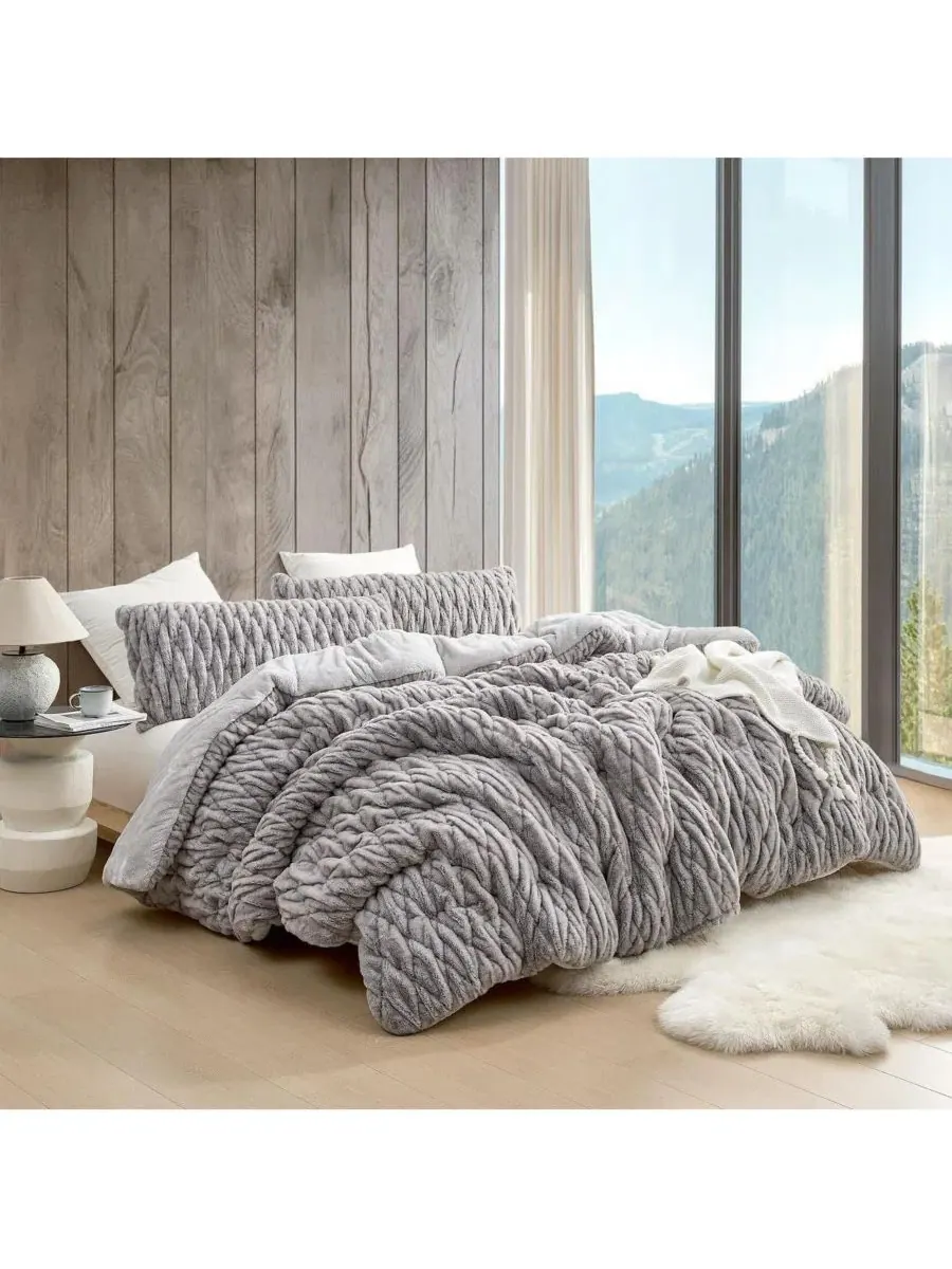 Комплект одеял из искусственного меха Wrinkle Rolls Chunky Bunny Coma Inducer — изображение 1 из 4, темно-синий коричневый