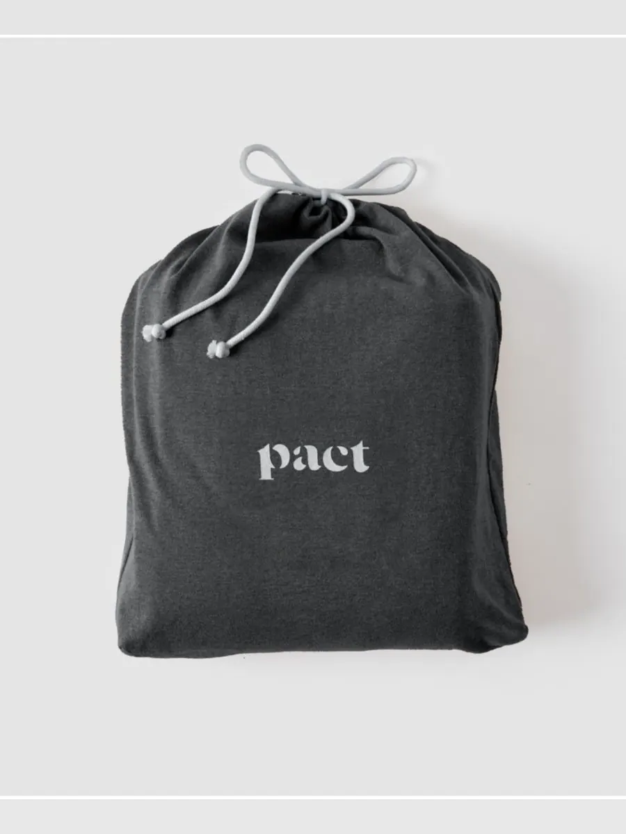 Комплект постельного белья из органического хлопка с футболкой Favorite Tee Jersey, размер Queen — изображение 5 из 5