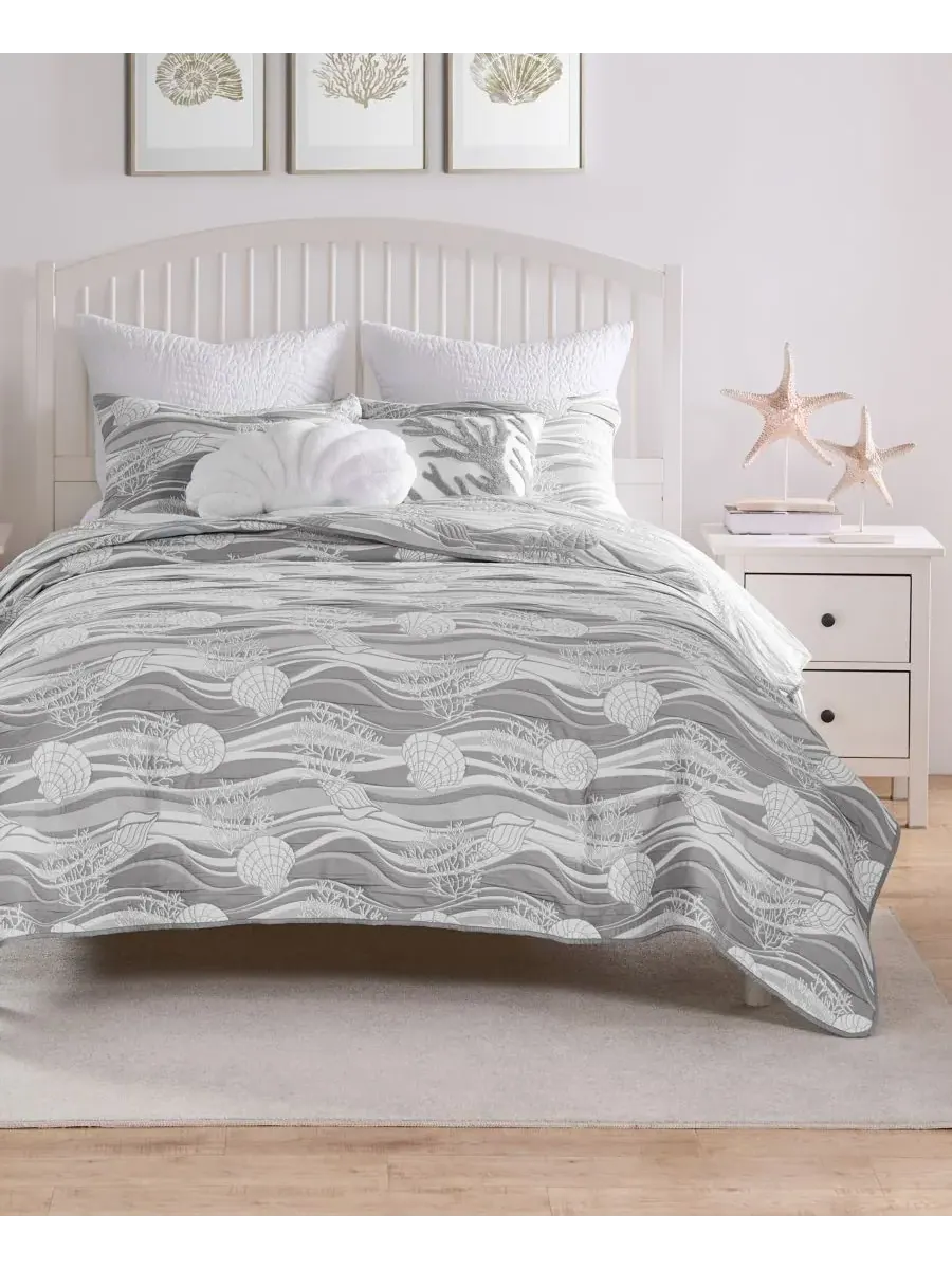 Dover Двусторонний Мателассе, 3 шт. Комплект покрывал, King Greenland Home Fashions — изображение 2 из 6, серый