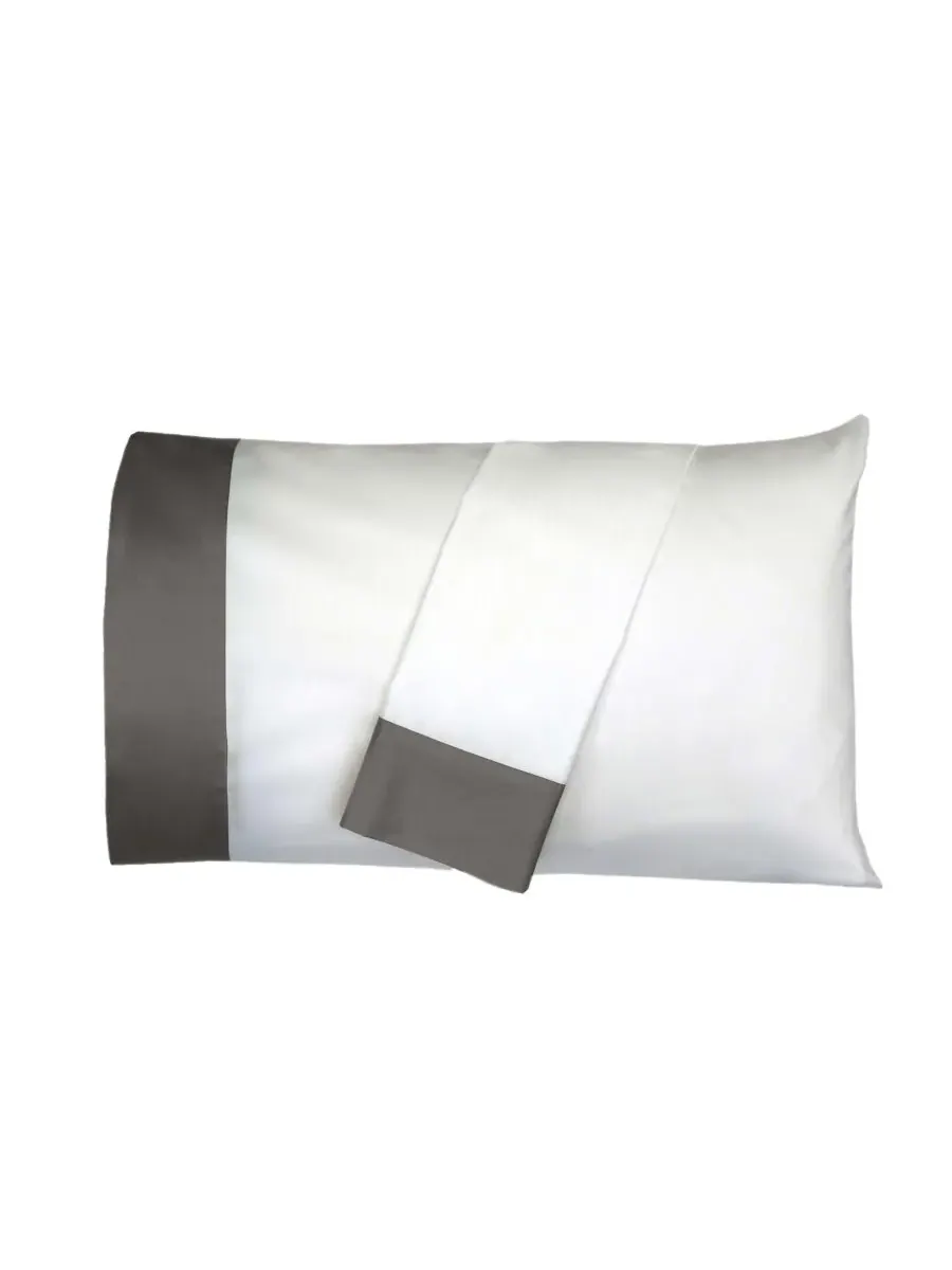 Комплект из двух наволочек из длинноволокнистого хлопка Egyptian Linens — изображение 4 из 4, серый