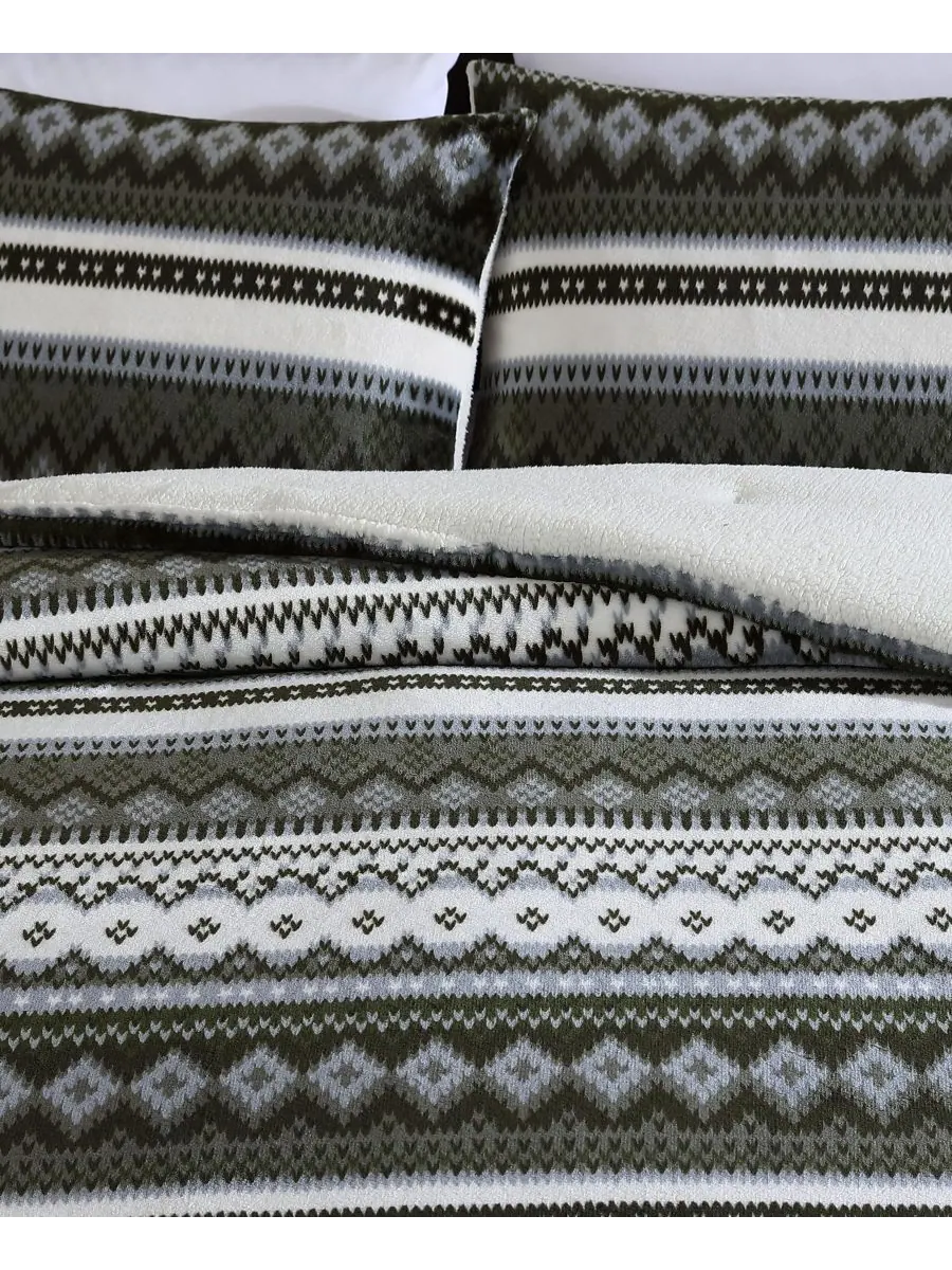Комплект постельного белья Shelton Fair Isle Plush из 3 предметов, размер King Eddie Bauer — изображение 6 из 8, оливковый