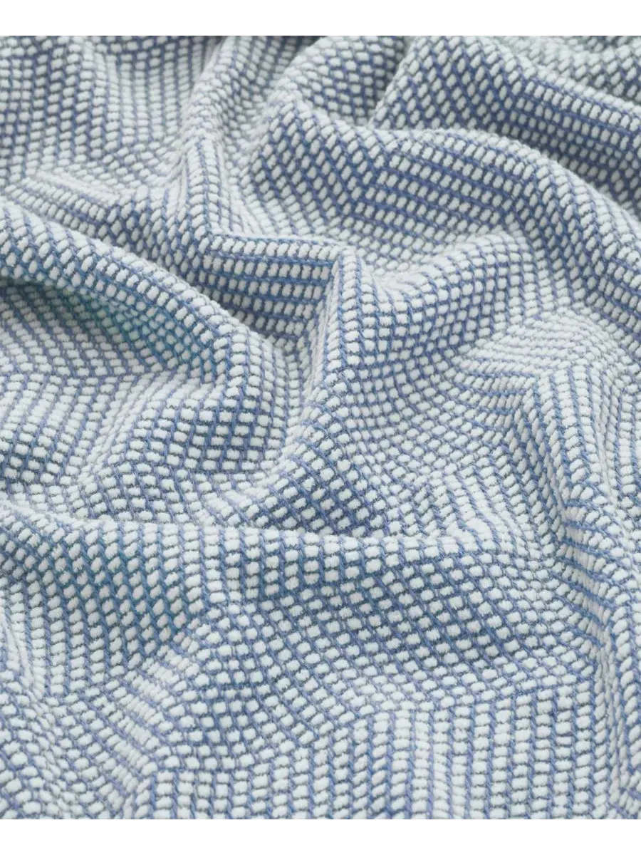 Плед из хлопка Chevron All Season Comfort Blanket Superior — изображение 6 из 8, синий