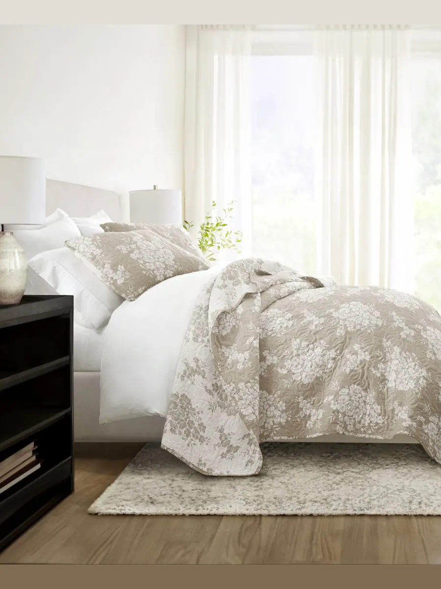 Двусторонний комплект постельного белья Distressed Bouquet из 3 предметов, размер Full/Queen ienjoy — изображение 8 из 10