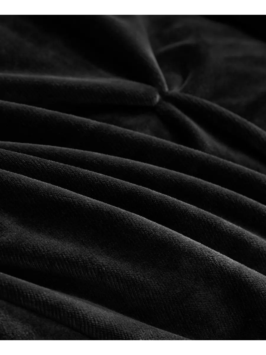 Комплект постельного белья Kiss Pleat Plush из 3 предметов, размер Full/Queen Juicy Couture — изображение 4 из 6, черный