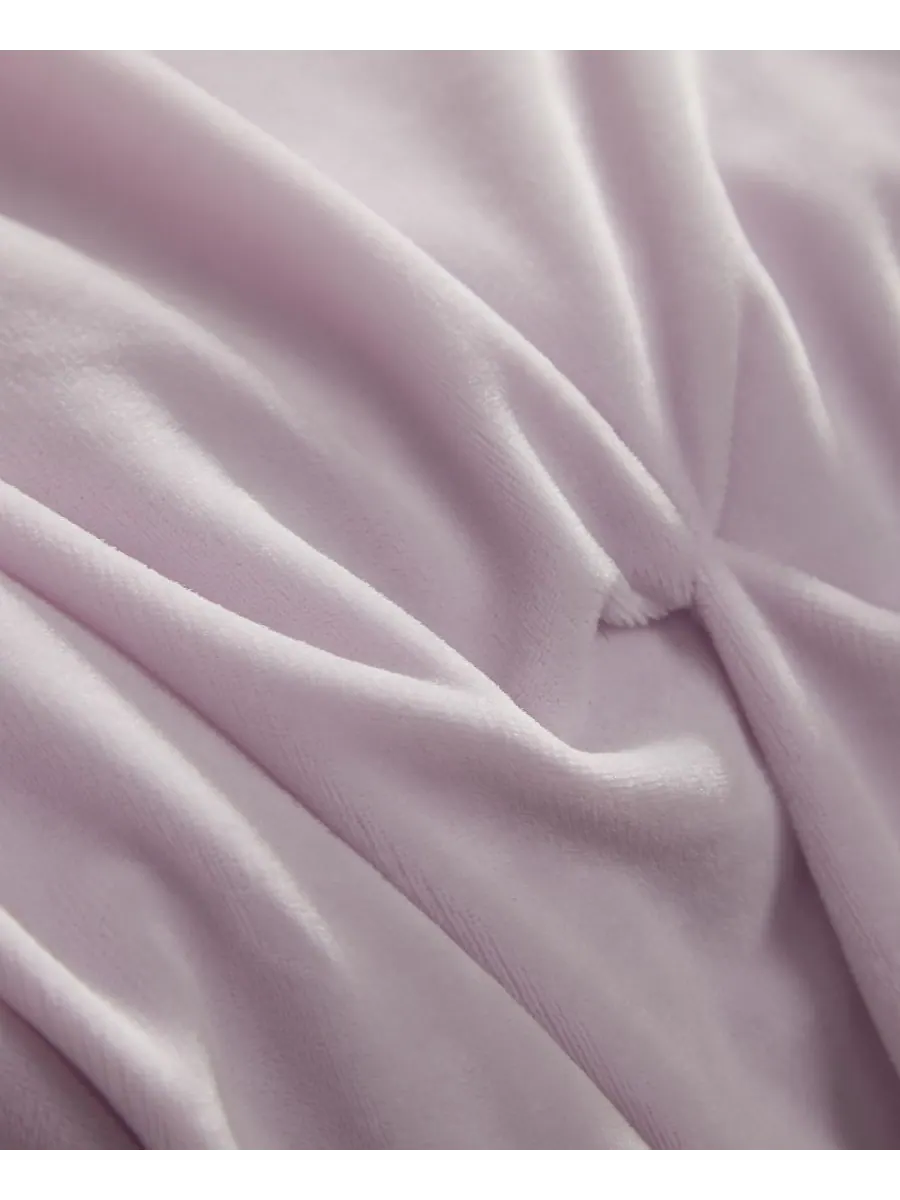 Комплект постельного белья Kiss Pleat Plush из 3 предметов, размер Full/Queen Juicy Couture — изображение 4 из 5, фиолетовый