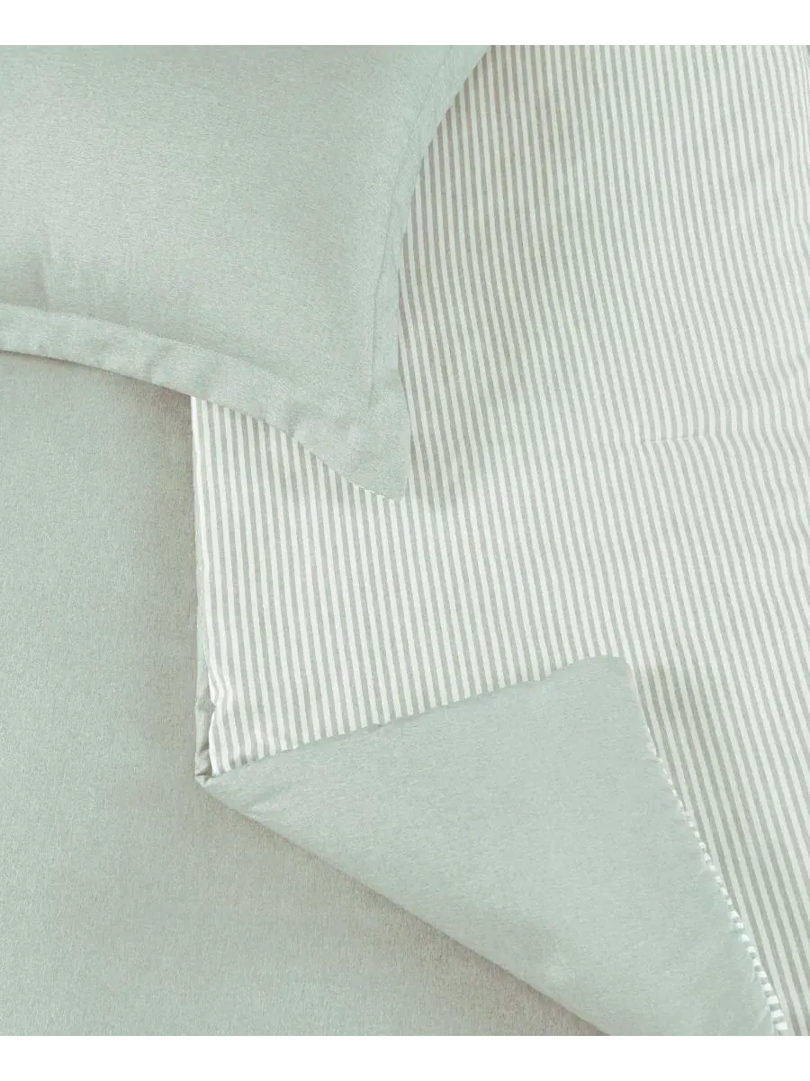 Комплект постельного белья из 5 предметов Chambray with Reverse Stripe Laundry — изображение 4 из 8, шалфейный