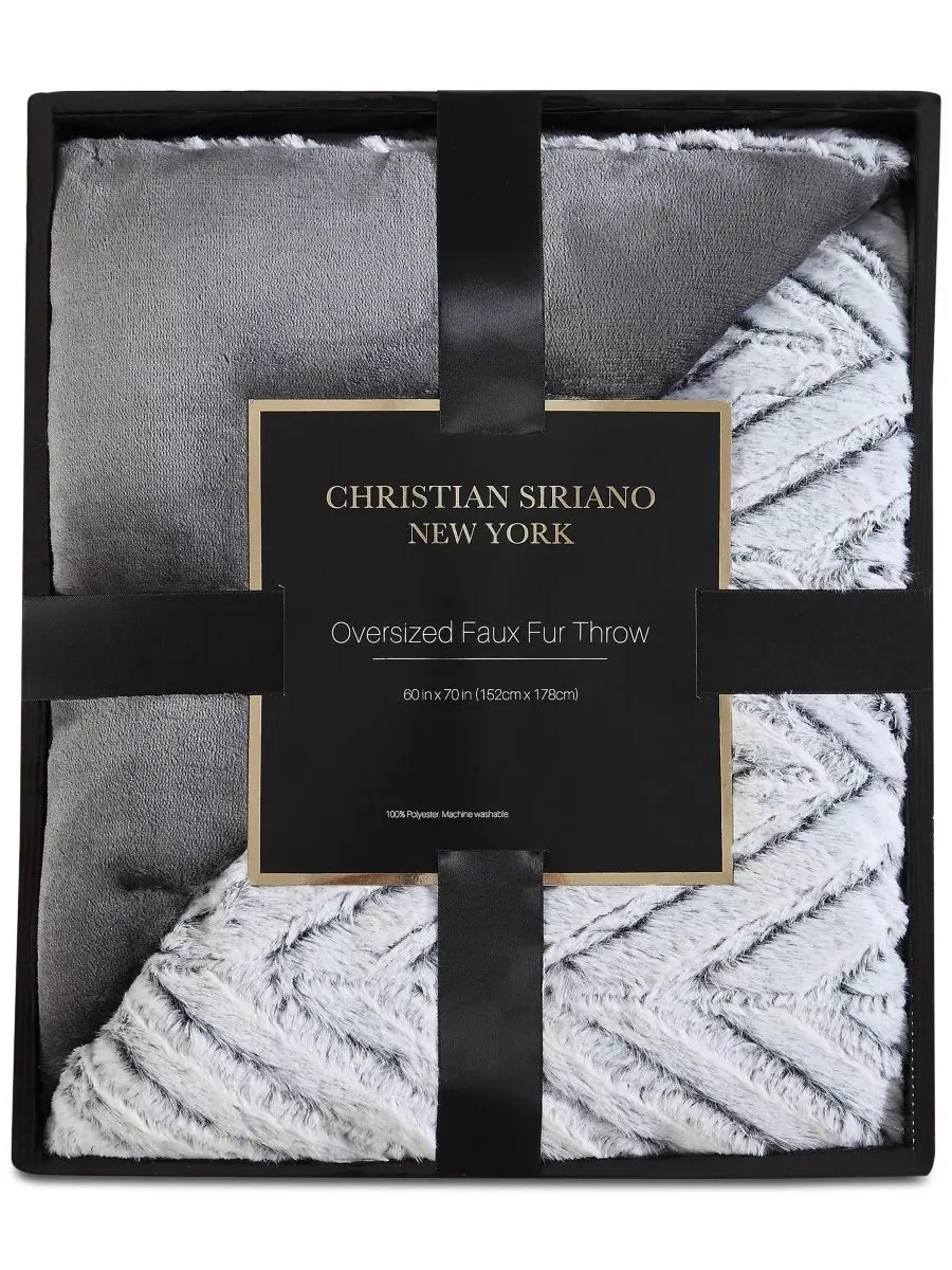 Роскошный плед из искусственного меха Christian Siriano, 152 x 178 см Christian Siriano New York — изображение 2 из 7, серый