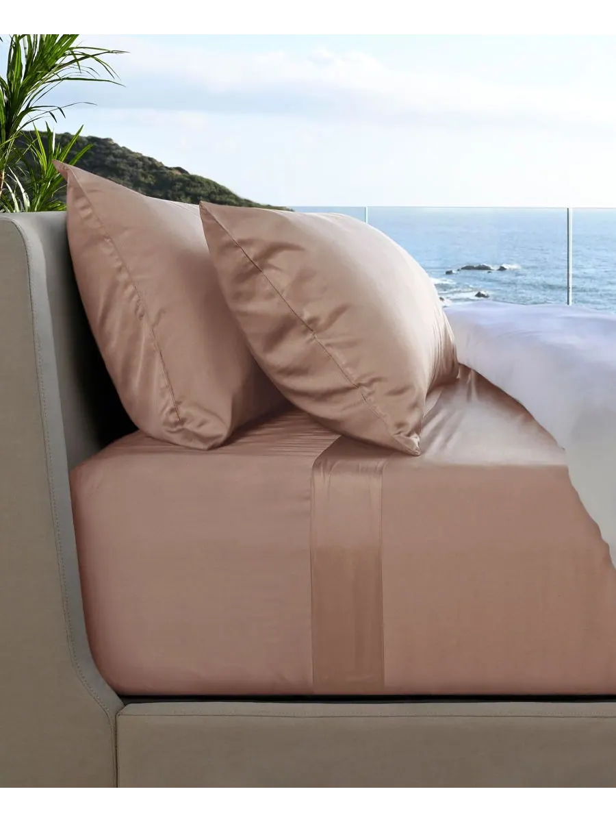 Комплект постельного белья Resort Sateen из терморегулирующей вискозы, 4 предмета Cariloha — изображение 1 из 8